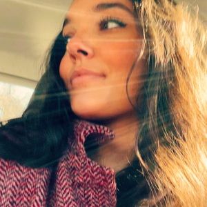 Meet your Posher, Hannah